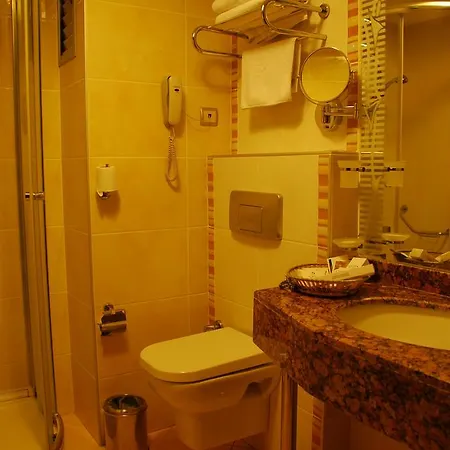 Erten Hotell 4*