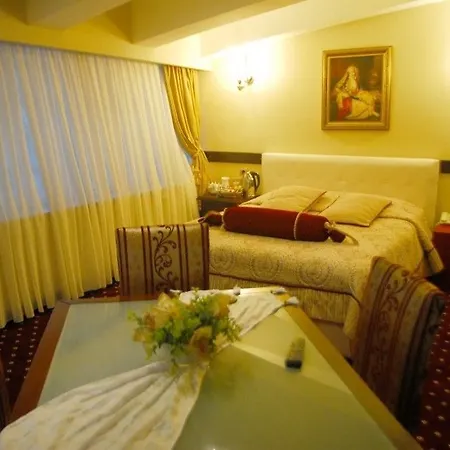 Hotell Erten 4*