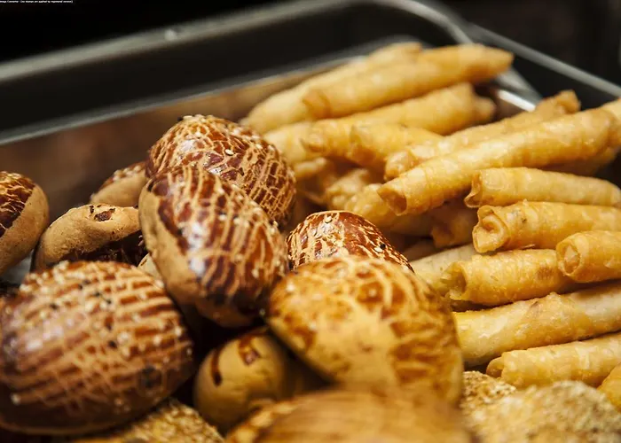 Erten فندق أضنه