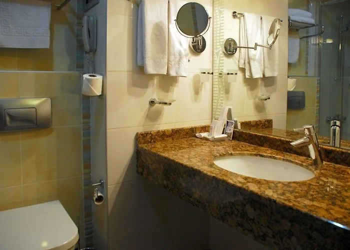 فندق Erten أضنه