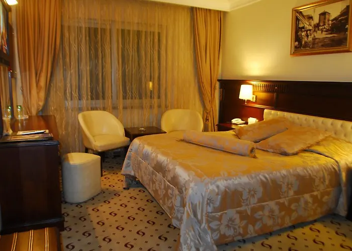 Erten فندق أضنه